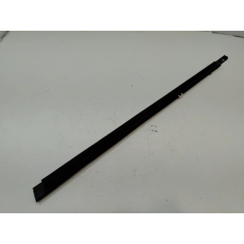 2020-2022 HONDA PILOT FRONT RIGHT PASSENGER SIDE DOOR WINDOW BELT MOLDING OEM