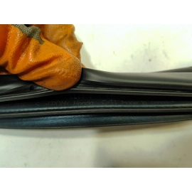 2016-2022 HONDA PILOT FRONT LEFT OR RIGHT SIDE DOOR BODY WEATHERSTRIP SEAL OEM