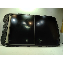 2018-2023 VOLKSWAGEN ATLAS SUNROOF SUN ROOF WINDOW GLASS & MOTORS & SHADE OEM