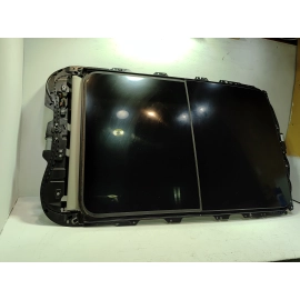 2018-2023 VOLKSWAGEN ATLAS SUNROOF SUN ROOF WINDOW GLASS & MOTORS & SHADE OEM