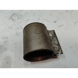 2018-2023 VOLKSWAGEN ATLAS 3.6L REAR EXHAUST MUFFLER CLAMP OEM