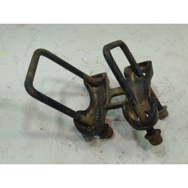 15-20 Ford F-150  REAR LEFT OR RIGHT LEAF SPRING PLATE W/ U BOLTS OEM