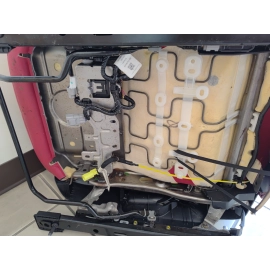 2018 Toyota Camry SE Front Right Passenger Side Seat Assembly Leather Red OEM