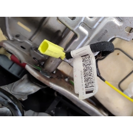 2018 Toyota Camry SE Front Right Passenger Side Seat Assembly Leather Red OEM