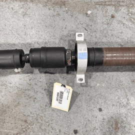 2016-2023 BMW X1 F48 XDRIVE LOWER SUSPENSION DRIVESHAFT PROPELLER AXLE 68K 