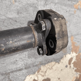 2016-2023 BMW X1 F48 XDRIVE LOWER SUSPENSION DRIVESHAFT PROPELLER AXLE 68K 