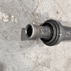 2016-2023 BMW X1 F48 XDRIVE LOWER SUSPENSION DRIVESHAFT PROPELLER AXLE 68K 