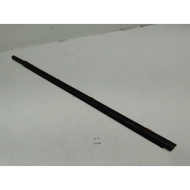 2020-2022 HONDA PILOT FRONT LEFT DRIVER SIDE DOOR WINDOW BELT MOLDING OEM