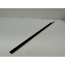 2020-2022 HONDA PILOT FRONT LEFT DRIVER SIDE DOOR WINDOW BELT MOLDING OEM