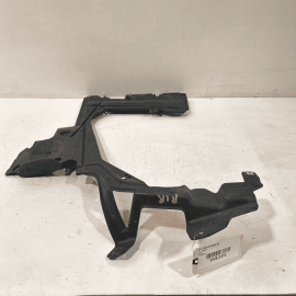 2017–2018 Bmw X1 F48 Right Passenger Side Undershield For Fuel Tank Cover O