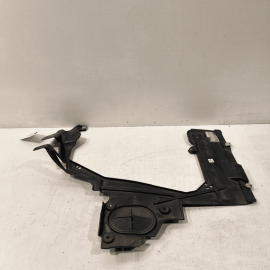 2017–2018 Bmw X1 F48 Right Passenger Side Undershield For Fuel Tank Cover O