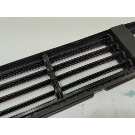 2017-2019 Honda CR-V 	Front Upper Grille Air Shutter OEM