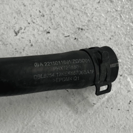 2012-2013 Mercedes S550 CL550 Radiator Coolant Upper Tube Hose Pipe Line OE
