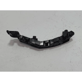 17-2022 HONDA CR-V FRONT RIGHT PASSENGER SIDE BUMPER BRACKET RETAINER SPACER OEM