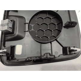 2017-2022 HONDA CR-V DASHBOARD CENTER SPEAKER GRILLE OEM 2017-2022 HONDA CR-V DASHBOARD CENTER SPEAKER GRILLE OEM