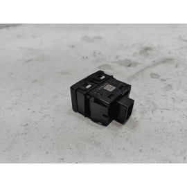 2017-2019 HONDA CR-V DASH TRACTION CONTROL SWITCH OEM 2017-2019 HONDA CR-V DASH TRACTION CONTROL SWITCH OEM