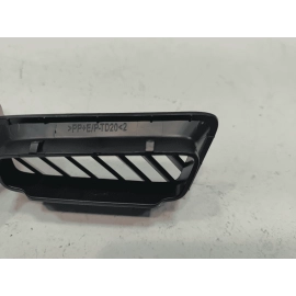 2019-2024 Toyota RAV4 Dashboard Passenger Side Outer Defrost Air Vent Grille OEM 2019-2024 Toyota RAV4 Dashboard Passenger Side Outer Defrost Air Vent Grille OEM