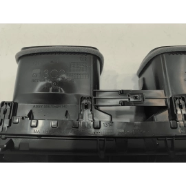 2019-2023 TOYOTA RAV4 DASHBOARD CENTER AIR VENT GRILLE OEM 2019-2023 TOYOTA RAV4 DASHBOARD CENTER AIR VENT GRILLE OEM