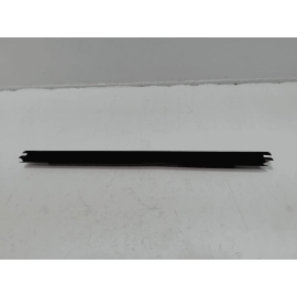 2019-2024 TOYOTA RAV4 REAR LEFT DOOR WINDOW INNER BELT WEATHERSTRIP SEAL OEM 2019-2024 TOYOTA RAV4 REAR LEFT DOOR WINDOW INNER BELT WEATHERSTRIP SEAL OEM