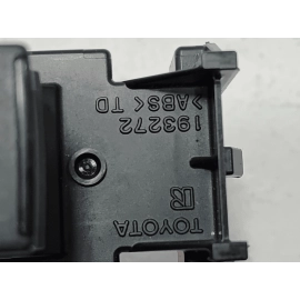 2019-2024 TOYOTA RAV4 REAR RIGHT OR LEFT SIDE DOOR WINDOW CONTROL SWITCH OEM 2019-2024 TOYOTA RAV4 REAR RIGHT OR LEFT SIDE DOOR WINDOW CONTROL SWITCH OEM