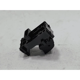 2019-2024 TOYOTA RAV4 REAR RIGHT OR LEFT SIDE DOOR WINDOW CONTROL SWITCH OEM 2019-2024 TOYOTA RAV4 REAR RIGHT OR LEFT SIDE DOOR WINDOW CONTROL SWITCH OEM