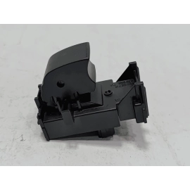 2019-2024 TOYOTA RAV4 REAR LEFT OR RIGHT SIDE DOOR WINDOW CONTROL SWITCH OEM 2019-2024 TOYOTA RAV4 REAR LEFT OR RIGHT SIDE DOOR WINDOW CONTROL SWITCH OEM