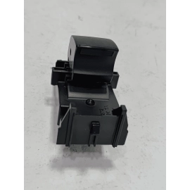 2019-2024 TOYOTA RAV4 REAR LEFT OR RIGHT SIDE DOOR WINDOW CONTROL SWITCH OEM 2019-2024 TOYOTA RAV4 REAR LEFT OR RIGHT SIDE DOOR WINDOW CONTROL SWITCH OEM