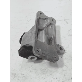 2019-2024 Toyota RAV4 Automatic Transmission Left Driver Side Mount OEM 2019-2024 Toyota RAV4 Automatic Transmission Left Driver Side Mount OEM