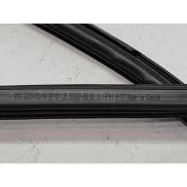 2019-2024 TOYOTA RAV4 FRONT DRIVER SIDE DOOR WINDOW GLASS RUN CHANNEL SEAL OEM