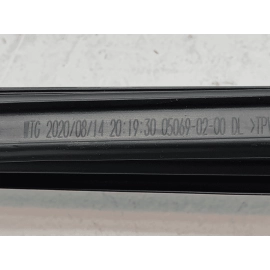 2019-2024 TOYOTA RAV4 FRONT RIGHT SIDE DOOR WINDOW GLASS RUN CHANNEL SEAL OEM