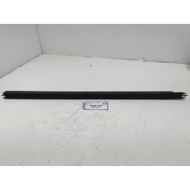 2018-2020 Toyota Camry Front Left Driver Door Window Belt Weatherstrip Seal OEM 2018-2020 Toyota Camry Front Left Driver Door Window Belt Weatherstrip Seal OEM