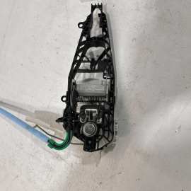 2016–2019 BMW X1 F48 xDrive FRONT LEFT DRIVER SIDE Exterior Door Handle Bas