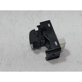 2018-2021 TOYOTA CAMRY REAR LEFT OR RIGHT SIDE DOOR WINDOW SWITCH 1PCS OEM