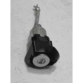 2019-2025 TOYOTA RAV4 FRONT LEFT DRIVER DOOR LOCK CYLINDER W/ COVER OEM