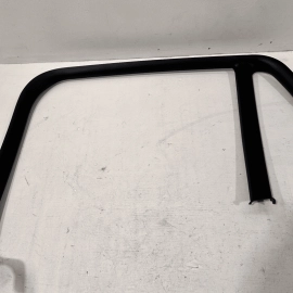 2016-2022 BMW X1 F48 REAR RIGHT PASSENGER SIDE DOOR WINDOW FRAME TRIM COVER