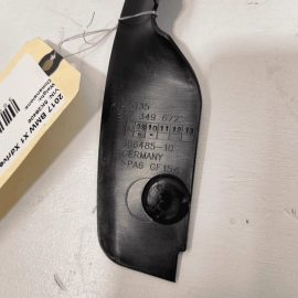 2016-2022 BMW X1 F48 REAR RIGHT PASSENGER SIDE DOOR WINDOW FRAME TRIM COVER