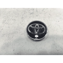 2015-2020 Toyota Camry Wheel Center Cap Cover OEM