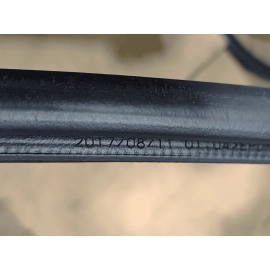 2018-2025 TOYOTA CAMRY FRONT PASSENGER SIDE DOOR BODY WEATHERSTRIP SEAL OEM
