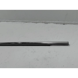 2018-2025 TOYOTA CAMRY FRONT RIGHT PASSENGER SIDE DOOR WINDOW BELT MOLDING OEM