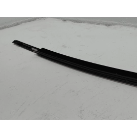 2018-2025 TOYOTA CAMRY FRONT RIGHT PASSENGER SIDE DOOR WINDOW BELT MOLDING OEM