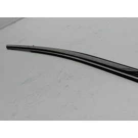 2018-2025 TOYOTA CAMRY FRONT RIGHT PASSENGER SIDE DOOR WINDOW BELT MOLDING OEM