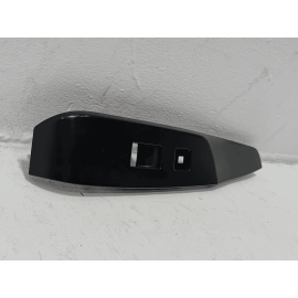 2018-2020 TOYOTA CAMRY FRONT PASSENGER SIDE DOOR SWITCH PANEL TRIM MOLDING OEM