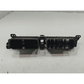 2018 - 2020 TOYOTA CAMRY DASH DASHBOARD CENTER OUTER AIR VENT GRILLE  OEM