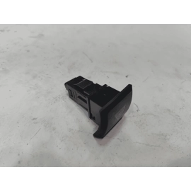 2018 - 2020 TOYOTA CAMRY CENTER DASH EMERGENCY HAZARD WARNING  BUTTON SWITCH OEM 2018 - 2020 TOYOTA CAMRY CENTER DASH EMERGENCY HAZARD WARNING  BUTTON SWITCH OEM