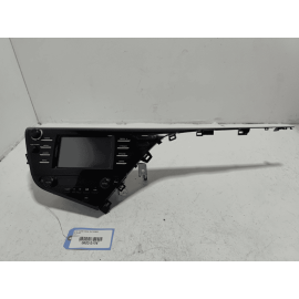 TOYOTA CAMRY 2018-2019 NAVIGATION DISPLAY SCREEN RADIO & AC HVAC PANEL OEM