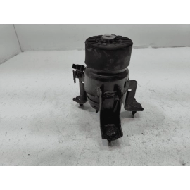2018 - 2024 TOYOTA CAMRY 2.5L FWD TRANSMISSION FRONT MOUNT BRACKET INSULATOR OEM