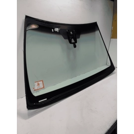 2018 Toyota Camry Front Windshield Glass OEM