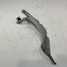 2012-2018 AUDI A6 FRONT RIGHT PASSENGER SIDE FENDER MOUNT SUPPORT BRACKET OEM