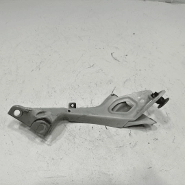 2012-2018 AUDI A6 FRONT RIGHT PASSENGER SIDE FENDER MOUNT SUPPORT BRACKET OEM
