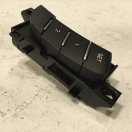 AUDI A6 S6 FRONT DRIVER SIDE DOOR DRIVER SEAT MEMORY CONTROL SWITCH 2012-18 OEM AUDI A6 S6 FRONT DRIVER SIDE DOOR DRIVER SEAT MEMORY CONTROL SWITCH 2012-18 OEM